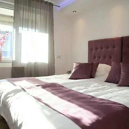 דירה Luxury In Center Of Ilidza